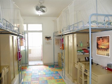 華中科技大學宿舍圖片_寢室圖片17