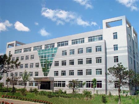 沈陽醫(yī)學(xué)院校園圖片_校園圖片2