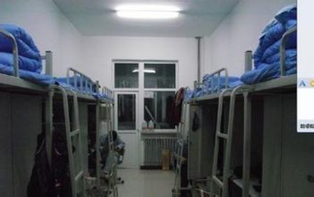 鞍山師范學院宿舍圖片_寢室圖片12