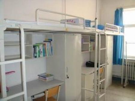 沈陽理工大學(xué)宿舍圖片_寢室圖片20