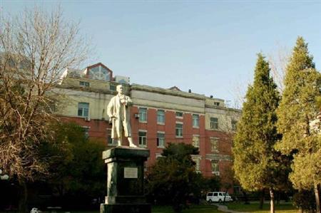 中國(guó)醫(yī)科大學(xué)校園圖片_大學(xué)圖片4