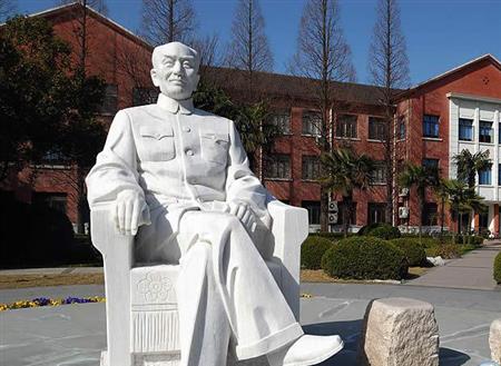 上海體育學(xué)院校園圖片_校園圖片3