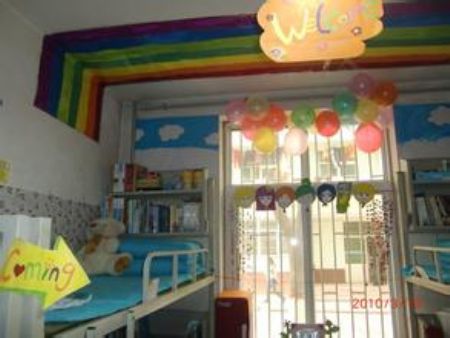 延安大學(xué)宿舍圖片_寢室圖片15