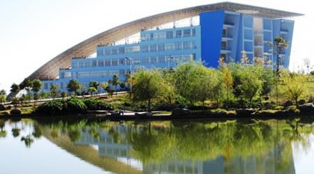 大理學(xué)院校園圖片_校園圖片4