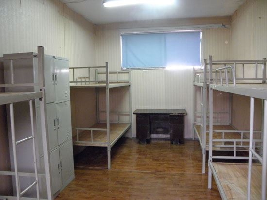 北京服裝學(xué)院宿舍圖片_寢室圖片16