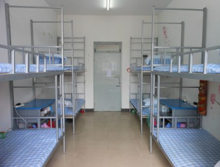 天津鐵道職業(yè)技術(shù)學(xué)院宿舍圖片_寢室圖片6