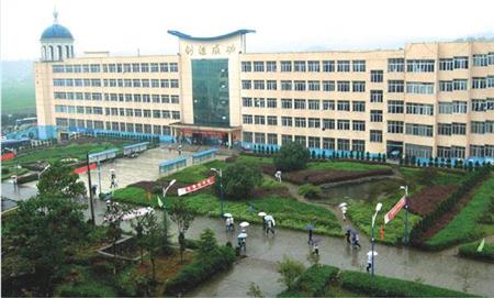 江西應用工程職業(yè)學院校園圖片_大學圖片3