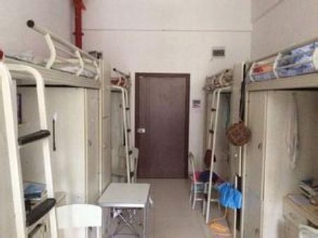 貴州大學(xué)宿舍圖片_寢室圖片14