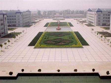 西安文理學(xué)院校園圖片_大學(xué)圖片3