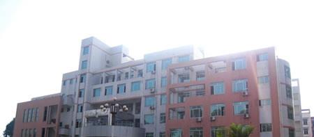 閩西職業(yè)技術(shù)學(xué)院校園圖片_大學(xué)圖片4