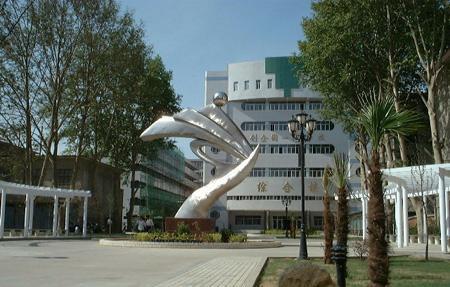 2019河南工業(yè)貿(mào)易職業(yè)學(xué)院分數(shù)線多少？見2019各省分數(shù)線詳表