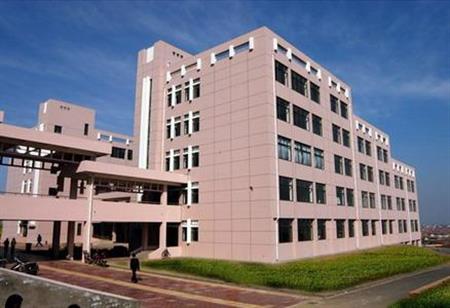 山東水利職業(yè)學(xué)院校園圖片_校園圖片2