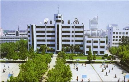 山東信息職業(yè)技術(shù)學(xué)院校園圖片_大學(xué)圖片2