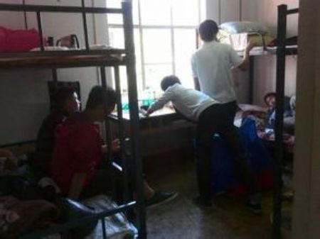 云南交通職業(yè)技術(shù)學(xué)院宿舍圖片_寢室圖片11