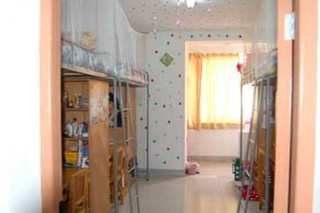 內(nèi)蒙古能源職業(yè)學(xué)院宿舍圖片_寢室圖片2